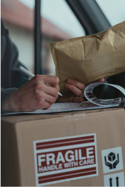 Package tracking illustration