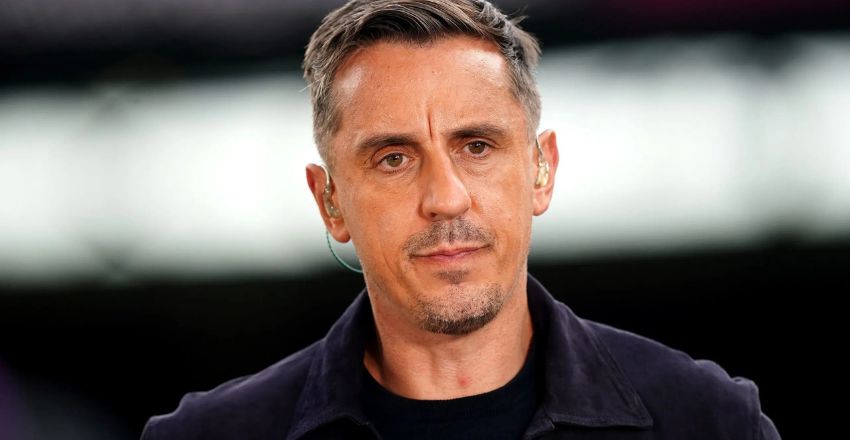Gary Neville playing for Manchester United